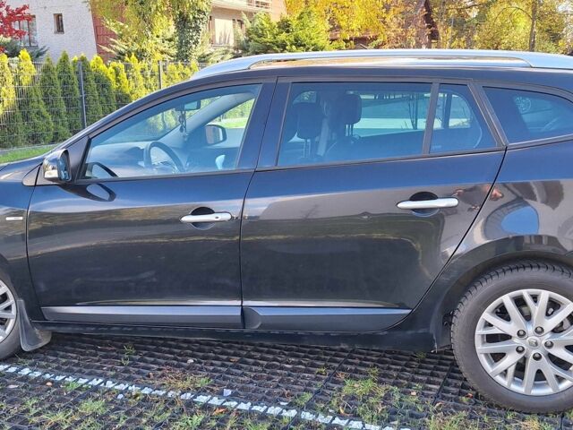 Черный Рено Меган, объемом двигателя 1.5 л и пробегом 281 тыс. км за 7399 $, фото 3 на Automoto.ua