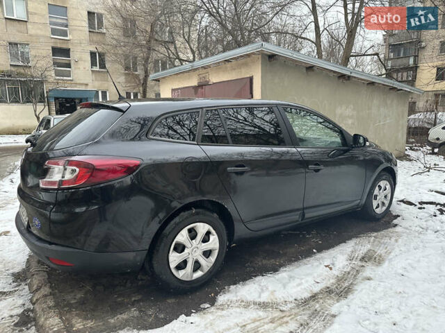 Черный Рено Меган, объемом двигателя 1.5 л и пробегом 178 тыс. км за 6500 $, фото 3 на Automoto.ua