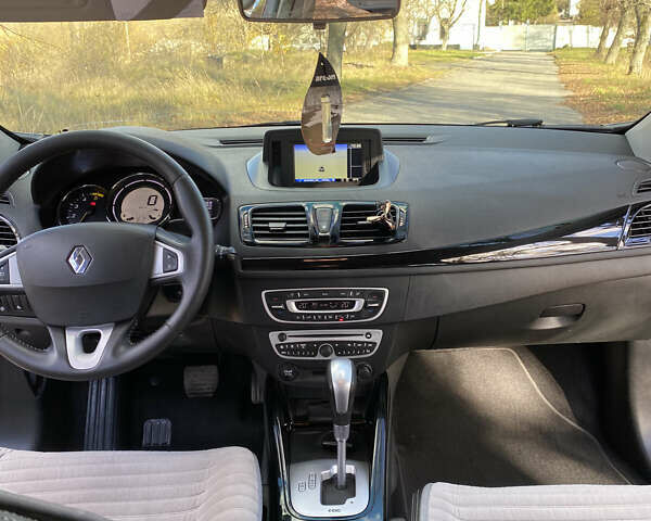 Чорний Рено Меган, об'ємом двигуна 1.46 л та пробігом 266 тис. км за 8200 $, фото 30 на Automoto.ua
