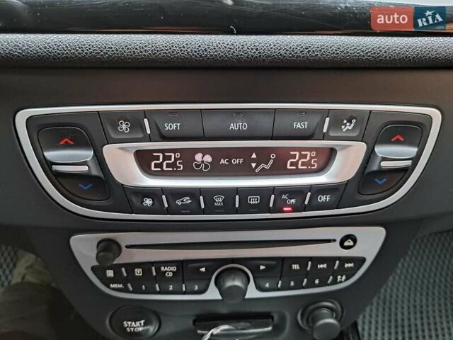 Черный Рено Меган, объемом двигателя 1.46 л и пробегом 249 тыс. км за 7650 $, фото 89 на Automoto.ua