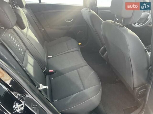 Чорний Рено Меган, об'ємом двигуна 1.6 л та пробігом 219 тис. км за 7450 $, фото 22 на Automoto.ua