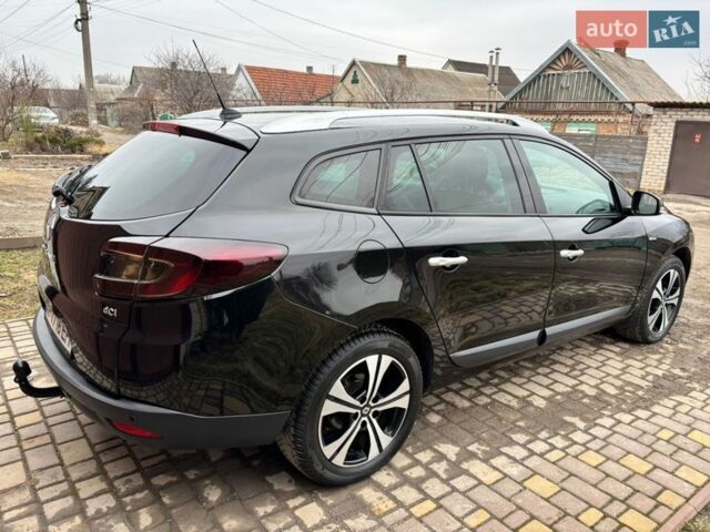 Чорний Рено Меган, об'ємом двигуна 1.46 л та пробігом 192 тис. км за 7100 $, фото 16 на Automoto.ua