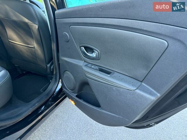 Черный Рено Меган, объемом двигателя 1.87 л и пробегом 227 тыс. км за 7650 $, фото 49 на Automoto.ua