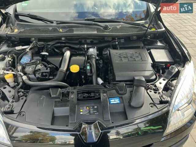 Черный Рено Меган, объемом двигателя 1.5 л и пробегом 288 тыс. км за 7700 $, фото 7 на Automoto.ua