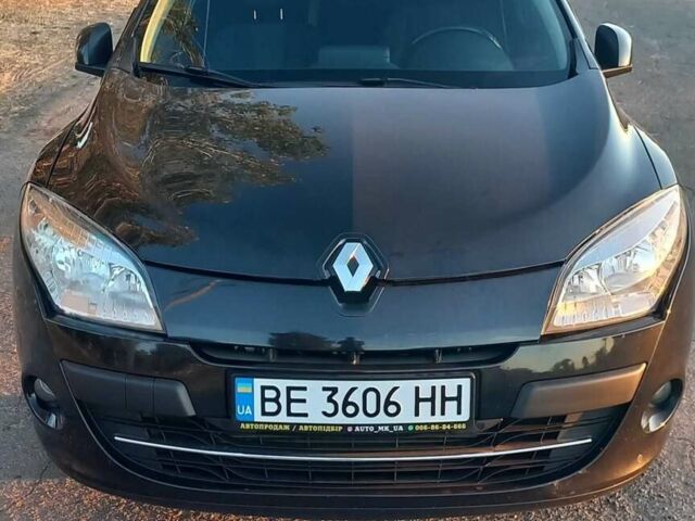 Чорний Рено Меган, об'ємом двигуна 1.5 л та пробігом 290 тис. км за 7600 $, фото 4 на Automoto.ua