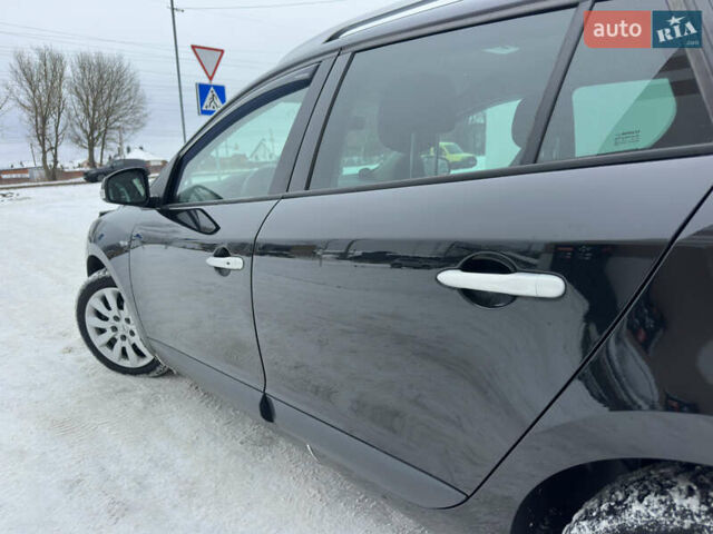 Черный Рено Меган, объемом двигателя 1.87 л и пробегом 256 тыс. км за 7199 $, фото 19 на Automoto.ua