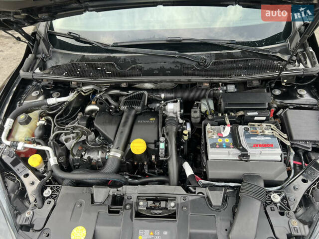 Черный Рено Меган, объемом двигателя 1.46 л и пробегом 261 тыс. км за 6700 $, фото 8 на Automoto.ua