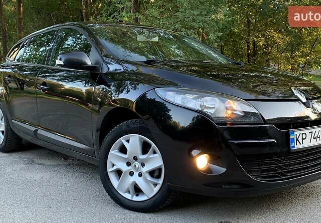 Черный Рено Меган, объемом двигателя 1.46 л и пробегом 262 тыс. км за 7000 $, фото 33 на Automoto.ua