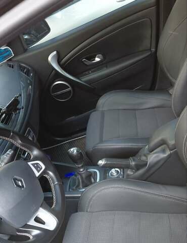 Черный Рено Меган, объемом двигателя 2 л и пробегом 223 тыс. км за 8900 $, фото 38 на Automoto.ua