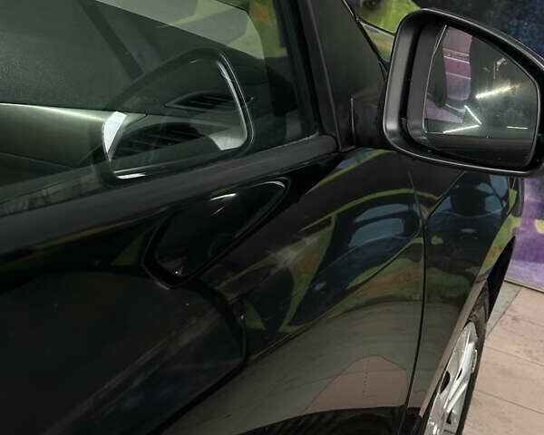 Черный Рено Меган, объемом двигателя 1.5 л и пробегом 178 тыс. км за 6500 $, фото 6 на Automoto.ua