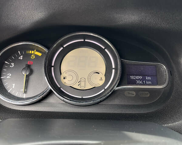 Чорний Рено Меган, об'ємом двигуна 1.5 л та пробігом 190 тис. км за 8300 $, фото 8 на Automoto.ua