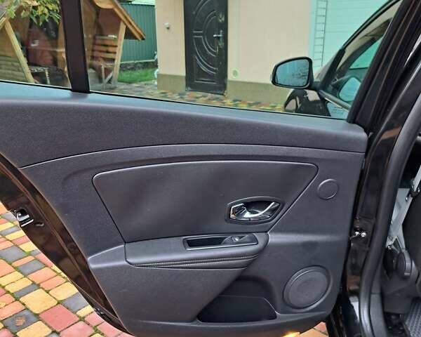 Черный Рено Меган, объемом двигателя 1.46 л и пробегом 249 тыс. км за 7650 $, фото 112 на Automoto.ua