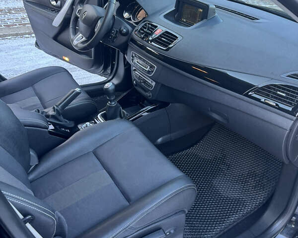 Черный Рено Меган, объемом двигателя 1.87 л и пробегом 261 тыс. км за 7200 $, фото 23 на Automoto.ua