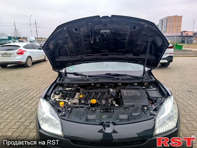 Черный Рено Меган, объемом двигателя 1.6 л и пробегом 199 тыс. км за 6950 $, фото 13 на Automoto.ua