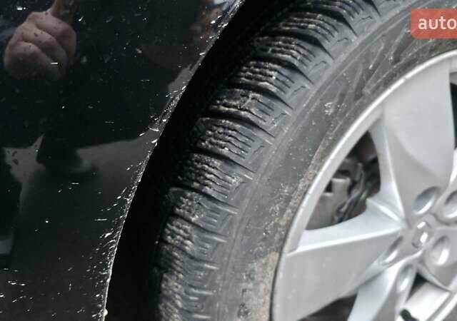 Черный Рено Меган, объемом двигателя 1.6 л и пробегом 212 тыс. км за 8500 $, фото 15 на Automoto.ua