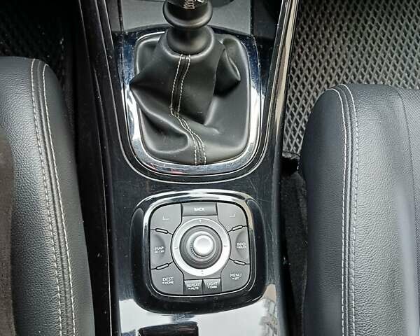 Чорний Рено Меган, об'ємом двигуна 1.46 л та пробігом 255 тис. км за 8200 $, фото 11 на Automoto.ua