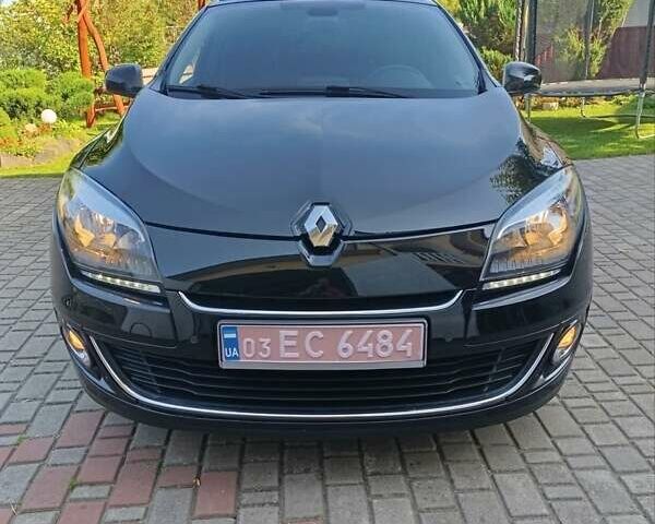 Черный Рено Меган, объемом двигателя 1.2 л и пробегом 124 тыс. км за 6800 $, фото 1 на Automoto.ua