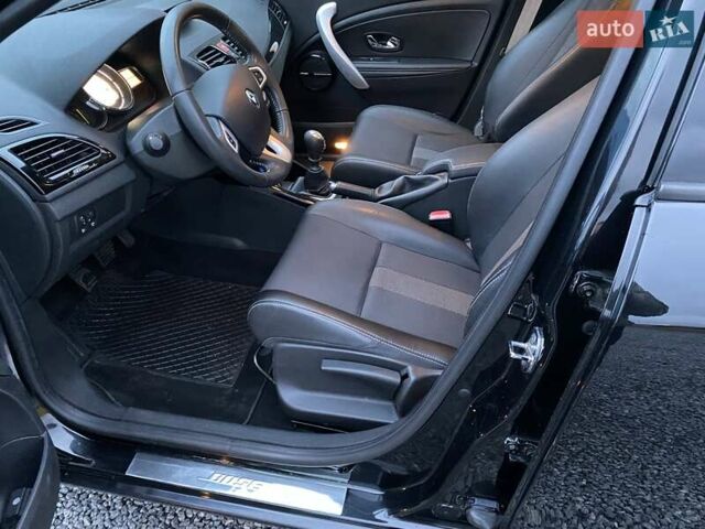 Черный Рено Меган, объемом двигателя 1.46 л и пробегом 209 тыс. км за 8499 $, фото 8 на Automoto.ua