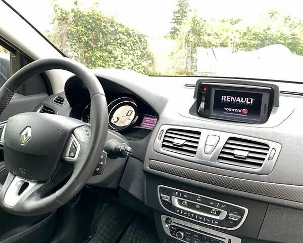 Черный Рено Меган, объемом двигателя 1.46 л и пробегом 216 тыс. км за 7950 $, фото 10 на Automoto.ua