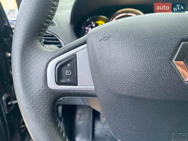 Черный Рено Меган, объемом двигателя 1.5 л и пробегом 269 тыс. км за 9390 $, фото 33 на Automoto.ua