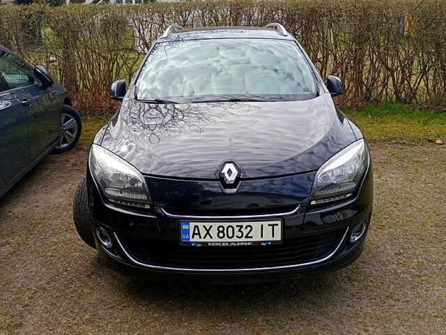 Черный Рено Меган, объемом двигателя 1.5 л и пробегом 345 тыс. км за 8500 $, фото 10 на Automoto.ua