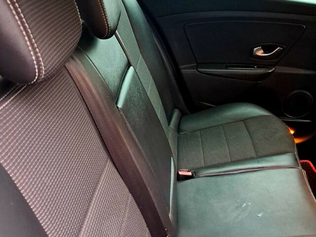 Чорний Рено Меган, об'ємом двигуна 1.5 л та пробігом 251 тис. км за 8300 $, фото 9 на Automoto.ua