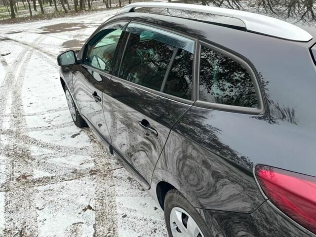 Черный Рено Меган, объемом двигателя 1.5 л и пробегом 280 тыс. км за 6899 $, фото 5 на Automoto.ua