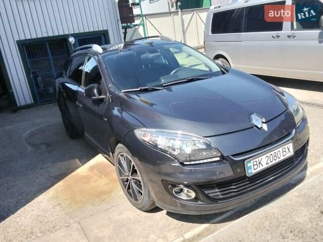 Черный Рено Меган, объемом двигателя 1.46 л и пробегом 240 тыс. км за 9000 $, фото 7 на Automoto.ua