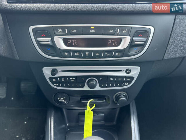 Чорний Рено Меган, об'ємом двигуна 1.5 л та пробігом 168 тис. км за 8500 $, фото 113 на Automoto.ua