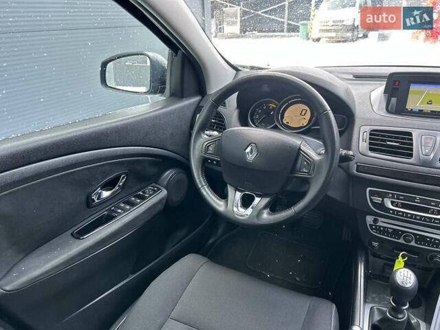 Чорний Рено Меган, об'ємом двигуна 1.5 л та пробігом 168 тис. км за 8500 $, фото 108 на Automoto.ua