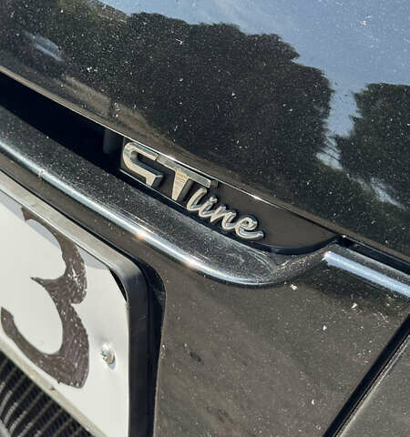 Черный Рено Меган, объемом двигателя 1.5 л и пробегом 210 тыс. км за 9400 $, фото 10 на Automoto.ua