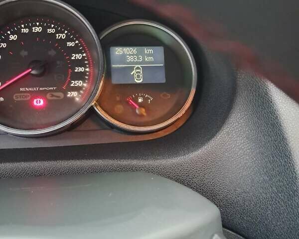 Чорний Рено Меган, об'ємом двигуна 1.46 л та пробігом 251 тис. км за 8300 $, фото 9 на Automoto.ua