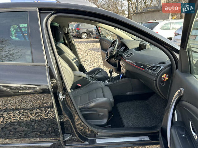 Черный Рено Меган, объемом двигателя 1.4 л и пробегом 148 тыс. км за 7299 $, фото 31 на Automoto.ua