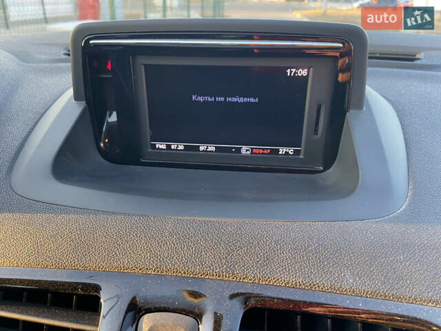 Черный Рено Меган, объемом двигателя 1.5 л и пробегом 313 тыс. км за 7699 $, фото 11 на Automoto.ua