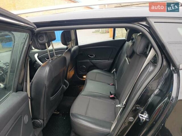 Черный Рено Меган, объемом двигателя 1.5 л и пробегом 320 тыс. км за 6750 $, фото 11 на Automoto.ua
