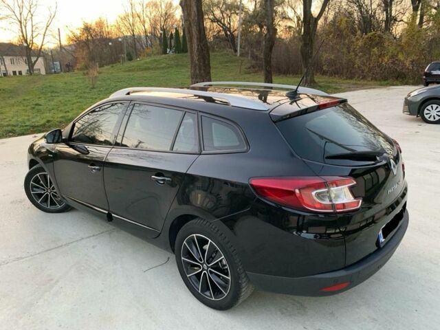 Чорний Рено Меган, об'ємом двигуна 1.5 л та пробігом 240 тис. км за 7850 $, фото 3 на Automoto.ua