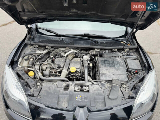 Черный Рено Меган, объемом двигателя 1.5 л и пробегом 240 тыс. км за 8200 $, фото 33 на Automoto.ua