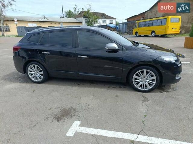 Рено Меган 2012 в Коростене на Automoto.ua Черный Рено Меган, объемом двигателя 1.5 л и пробегом 245 тыс. км за 8700 $, фото 4 на Automoto.ua