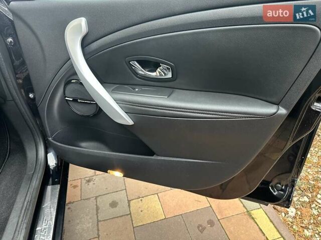 Черный Рено Меган, объемом двигателя 1.5 л и пробегом 261 тыс. км за 8500 $, фото 9 на Automoto.ua