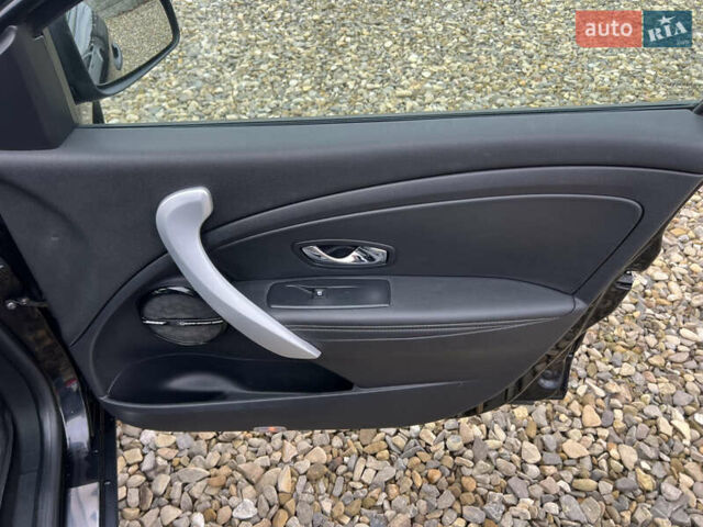 Черный Рено Меган, объемом двигателя 1.46 л и пробегом 230 тыс. км за 7399 $, фото 15 на Automoto.ua