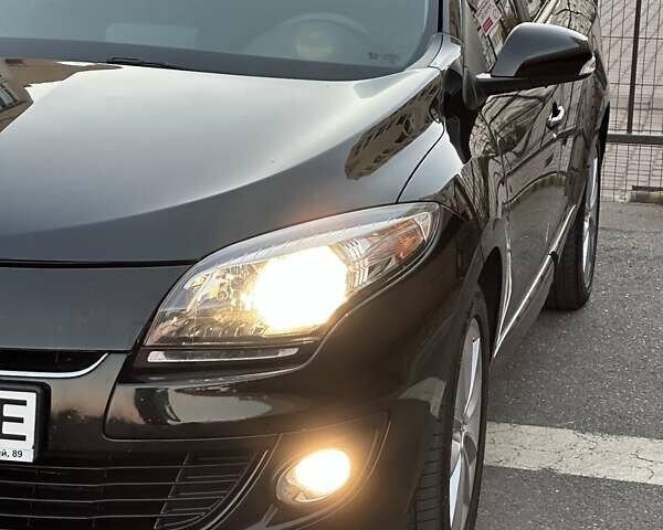 Рено Меган 2012 в Николаеве на Automoto.ua Черный Рено Меган, объемом двигателя 1.5 л и пробегом 275 тыс. км за 7700 $, фото 5 на Automoto.ua