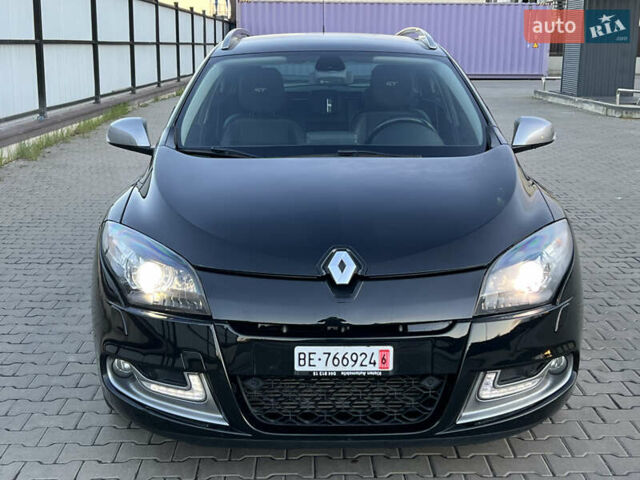 Чорний Рено Меган, об'ємом двигуна 2 л та пробігом 232 тис. км за 7500 $, фото 1 на Automoto.ua