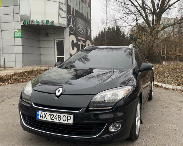 Черный Рено Меган, объемом двигателя 1.46 л и пробегом 312 тыс. км за 7400 $, фото 1 на Automoto.ua