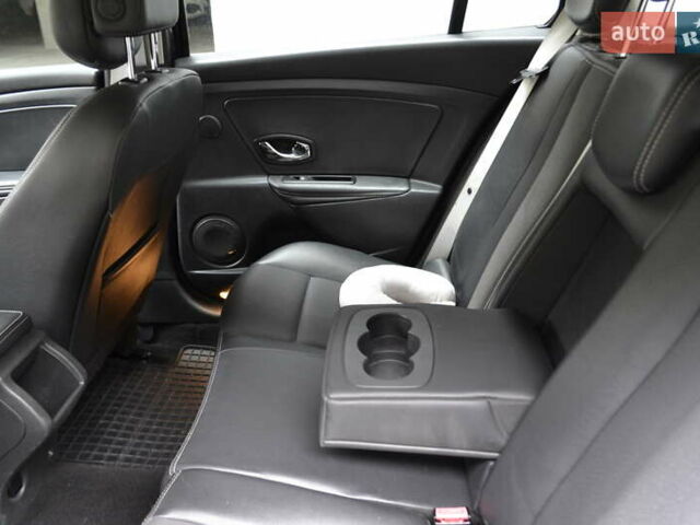 Черный Рено Меган, объемом двигателя 1.46 л и пробегом 220 тыс. км за 8999 $, фото 13 на Automoto.ua