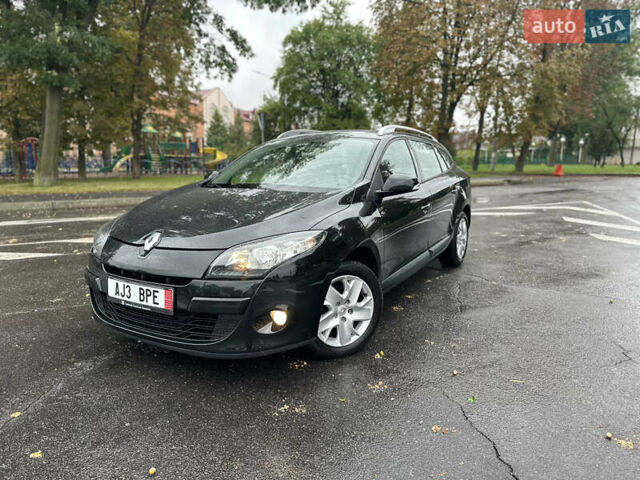 Чорний Рено Меган, об'ємом двигуна 1.6 л та пробігом 190 тис. км за 7450 $, фото 35 на Automoto.ua
