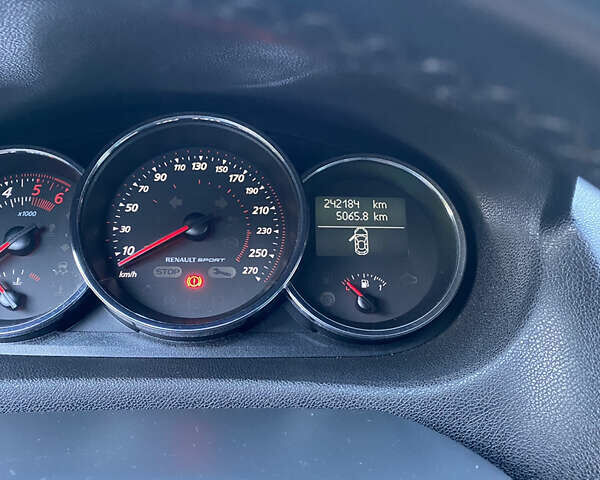 Чорний Рено Меган, об'ємом двигуна 1.5 л та пробігом 240 тис. км за 8200 $, фото 18 на Automoto.ua