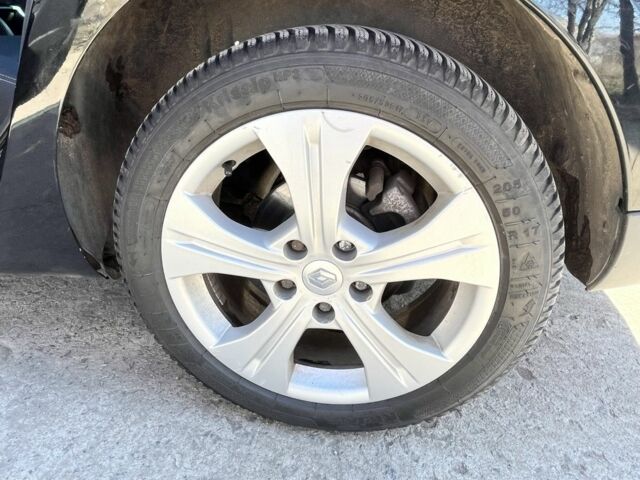 Чорний Рено Меган, об'ємом двигуна 1.5 л та пробігом 252 тис. км за 7500 $, фото 6 на Automoto.ua