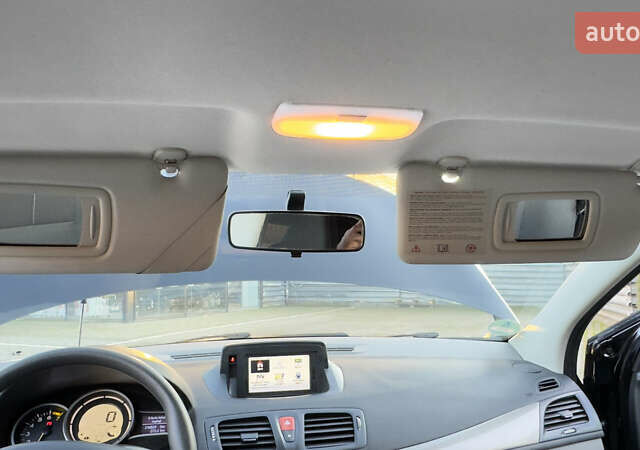 Черный Рено Меган, объемом двигателя 1.6 л и пробегом 199 тыс. км за 7900 $, фото 65 на Automoto.ua