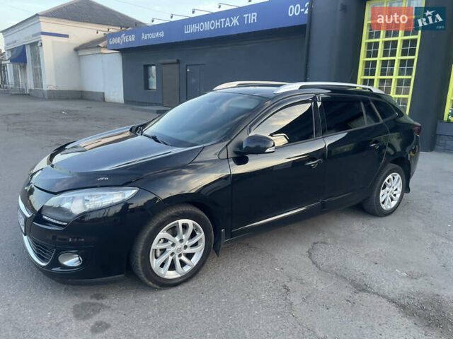 Черный Рено Меган, объемом двигателя 1.46 л и пробегом 250 тыс. км за 7300 $, фото 2 на Automoto.ua