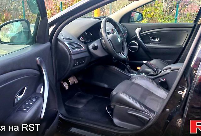 Черный Рено Меган, объемом двигателя 1.5 л и пробегом 245 тыс. км за 9100 $, фото 8 на Automoto.ua